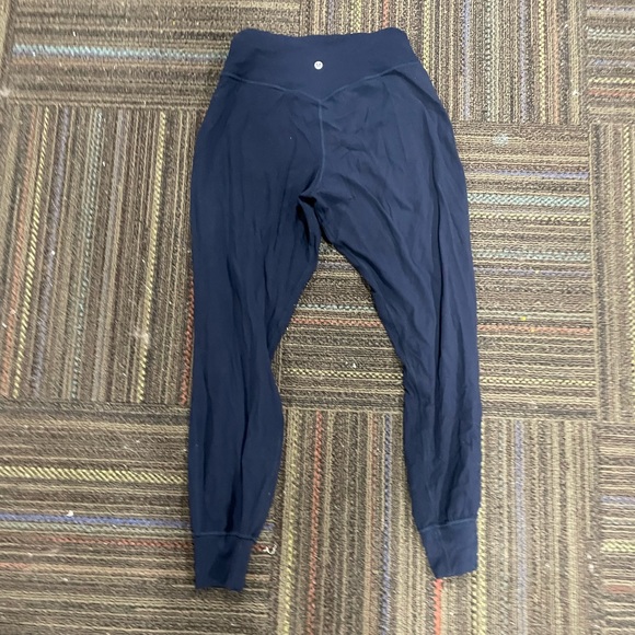 Lululemon Align High Rise Jogger, Full length, size 6, True Navy - Picture 4 of 5
